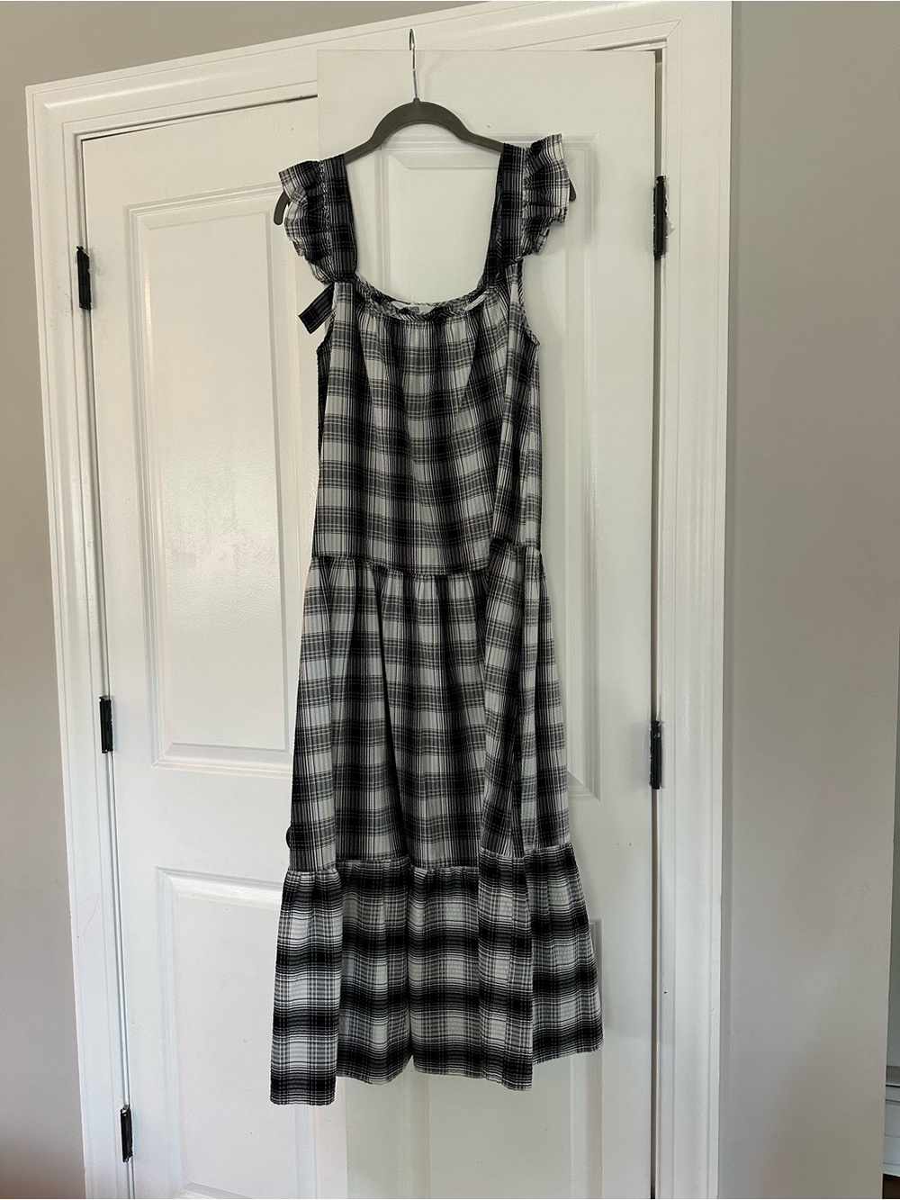 Black & White Plaid Ruffle Strap Midi Dress